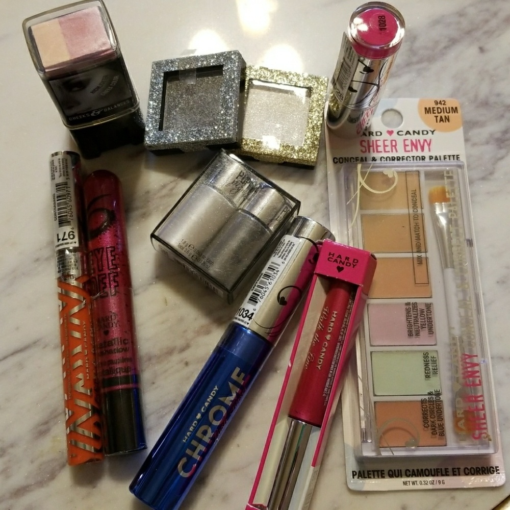 Hard Candy make up bundle